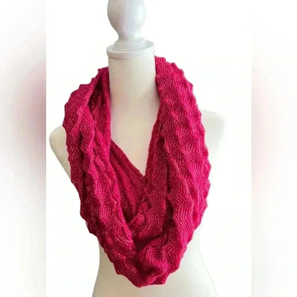 Pink & Metallic Gold Infinity Scarf - Picture 4 of 5
